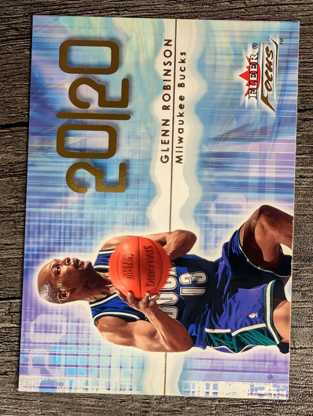 2000-01 Fleer Focus #232 Glenn Robinson 20