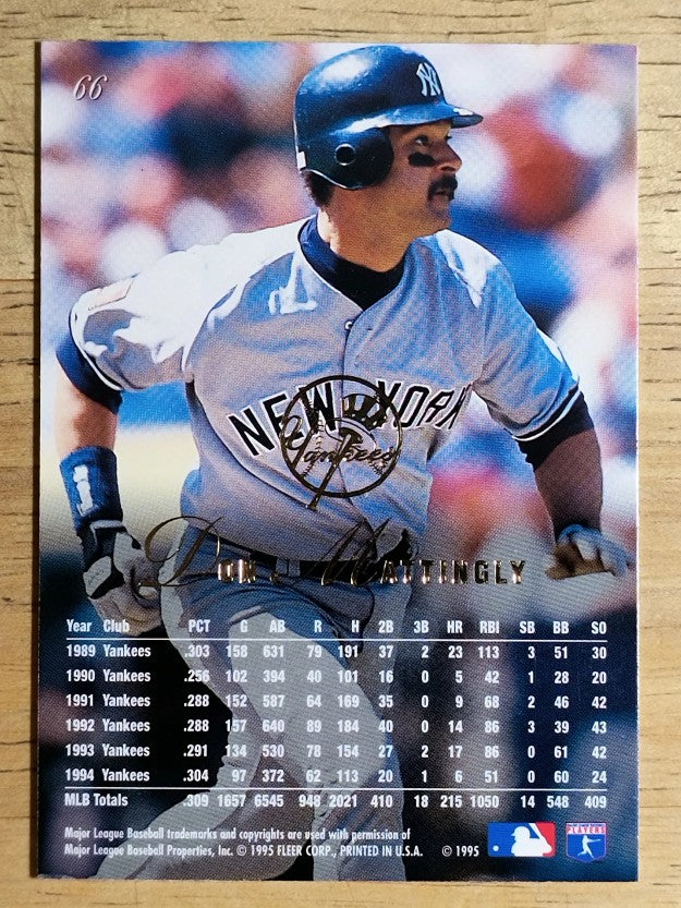 1995 Flair #66 Don Mattingly