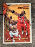 2000-01 Fleer Triple Crown #158 Lorenzen Wright