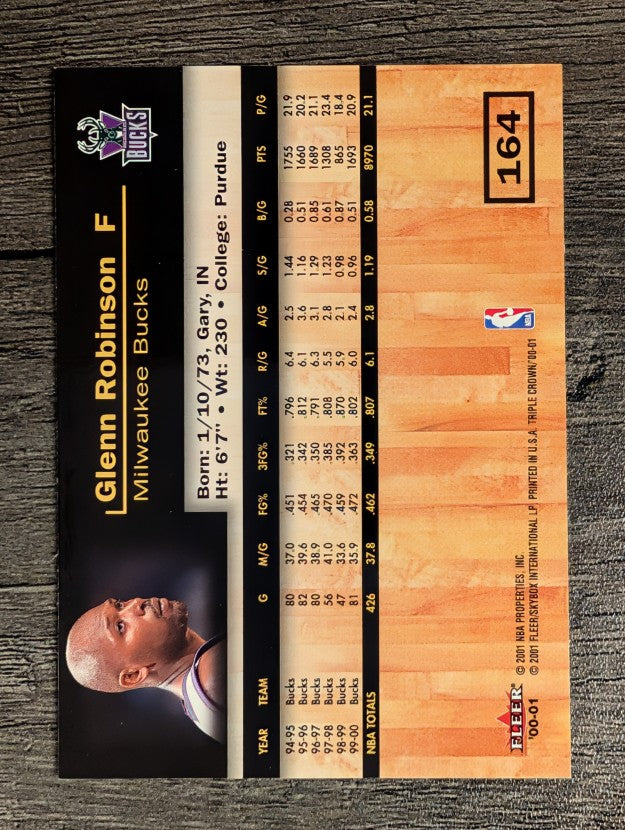 2000-01 Fleer Triple Crown #164 Glenn Robinson