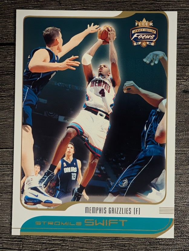 2001-02 Fleer Focus #67 Stromile Swift