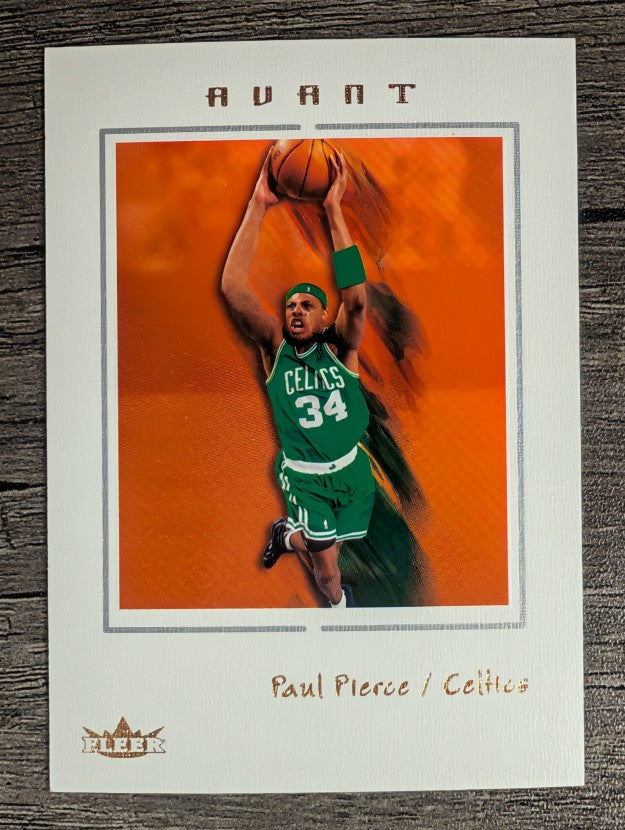 2003-04 Fleer Avant #46 Paul Pierce (NM)