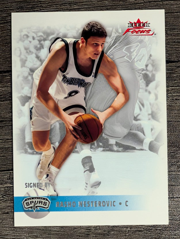 2003-04 Fleer Focus #5 Rasho Nesterovic