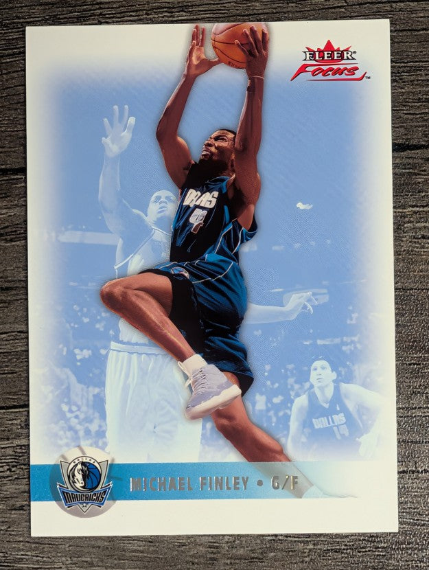 2003-04 Fleer Focus #68 Michael Finley