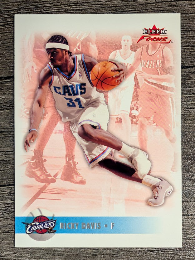 2003-04 Fleer Focus #74 Ricky Davis