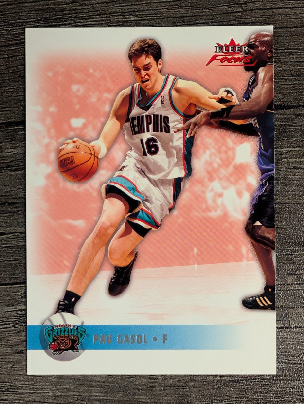 2003-04 Fleer Focus #97 Pau Gasol