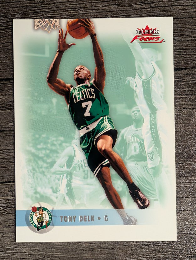 2003-04 Fleer Focus #112 Tony Delk
