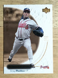 2001 Upper Deck Ovation #31 Greg Maddux