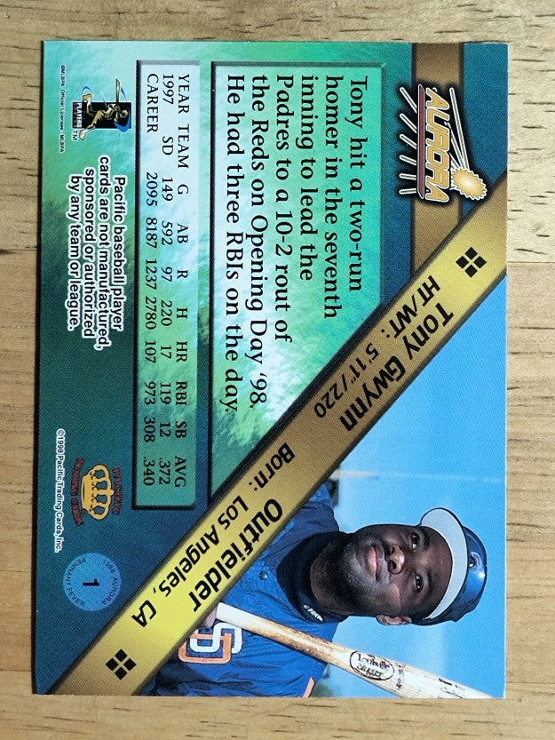 1998 Aurora Pennant Fever #1 Tony Gwynn