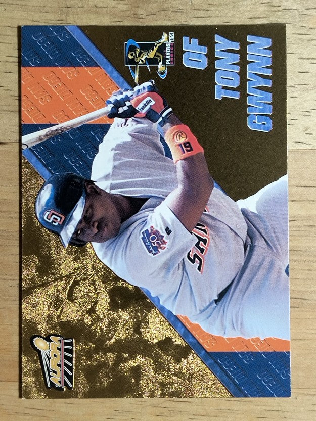 1998 Aurora Pennant Fever #1 Tony Gwynn