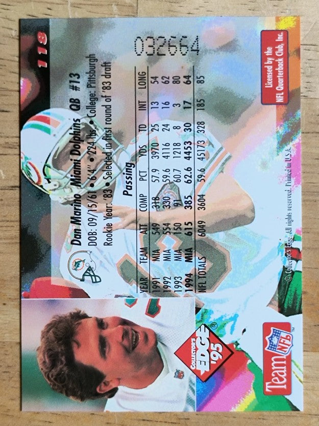 1995 Collector's Edge Gold Logo #118 Dan Marino