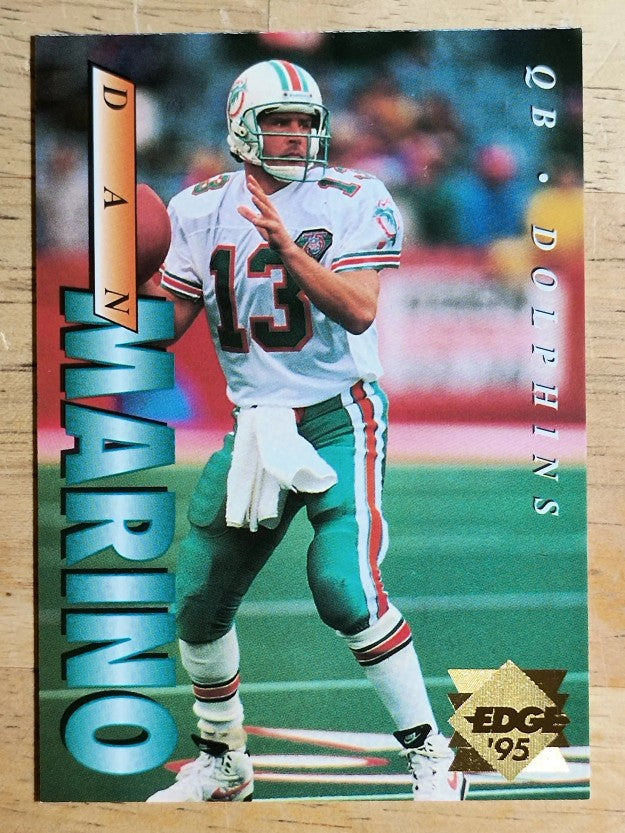 1995 Collector's Edge Gold Logo #118 Dan Marino