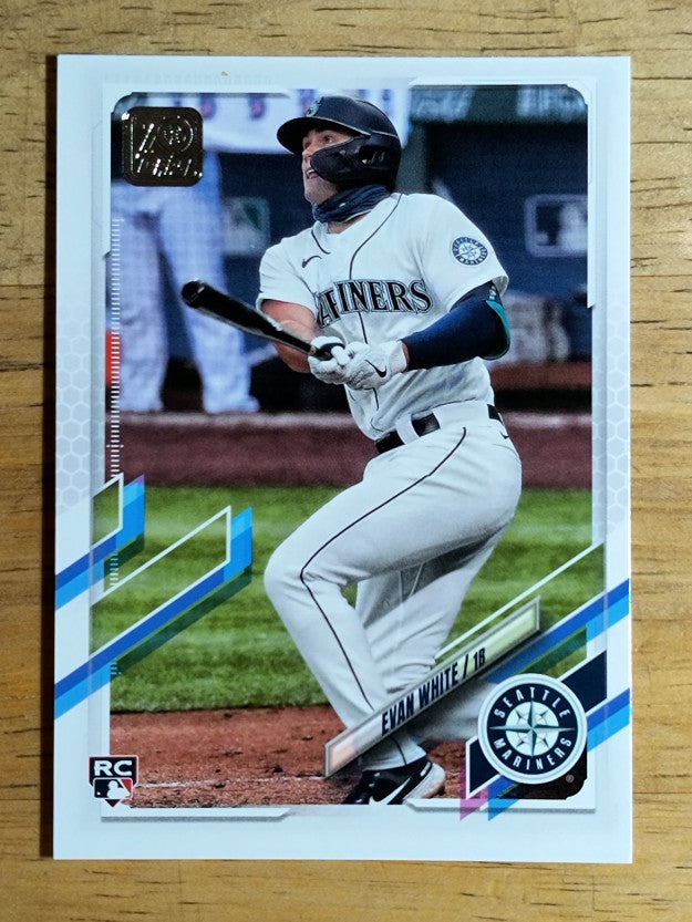 2021 Topps #151 Evan White RC