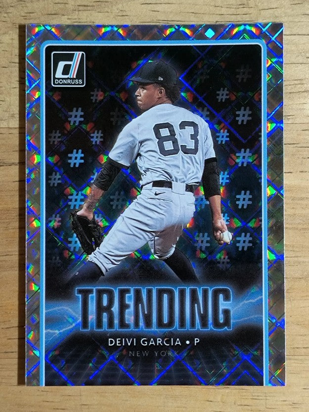 2021 Donruss Trending Diamond #12 Deivi Garcia