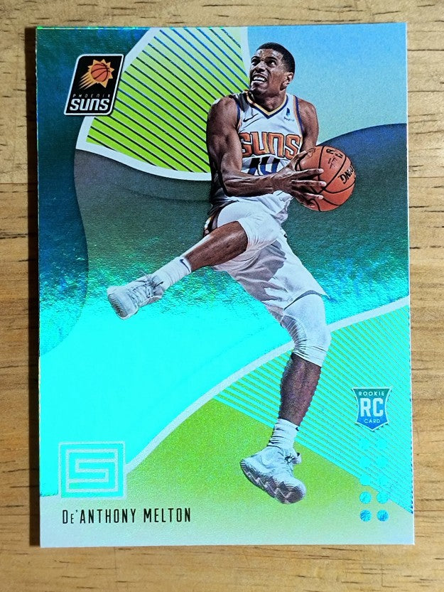 2018-19 Panini Status Green #135 De'Anthony Melton