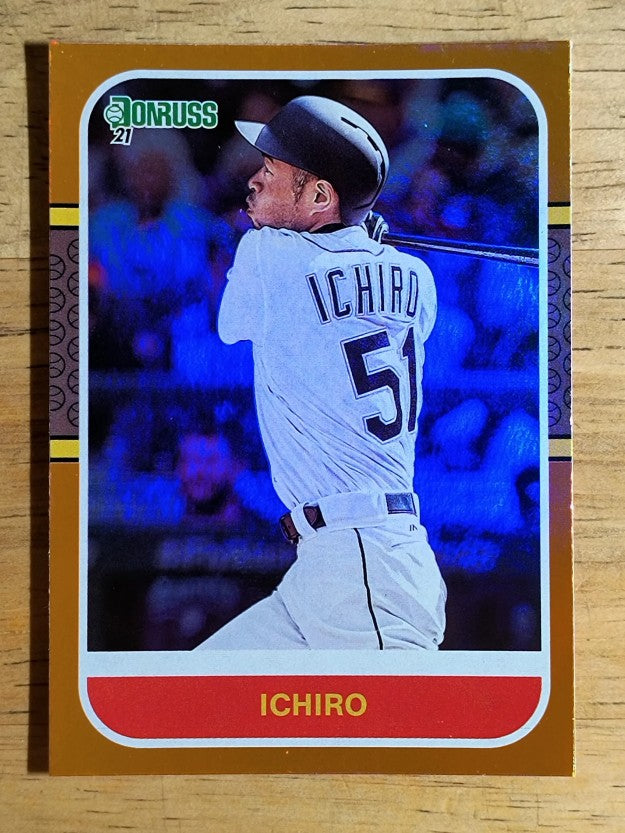 2021 Donruss Holo Orange #244 Ichiro Suzuki RETRO