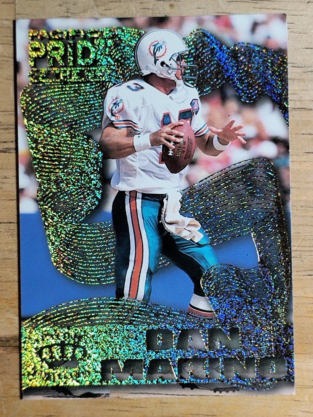 1995 Crown Royale Pride of the NFL #PN17 Dan Marino