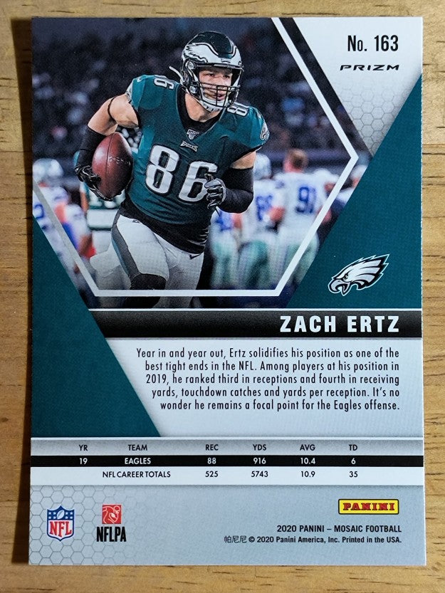 2020 Panini Mosaic Mosaic Reactive Blue #163 Zach Ertz