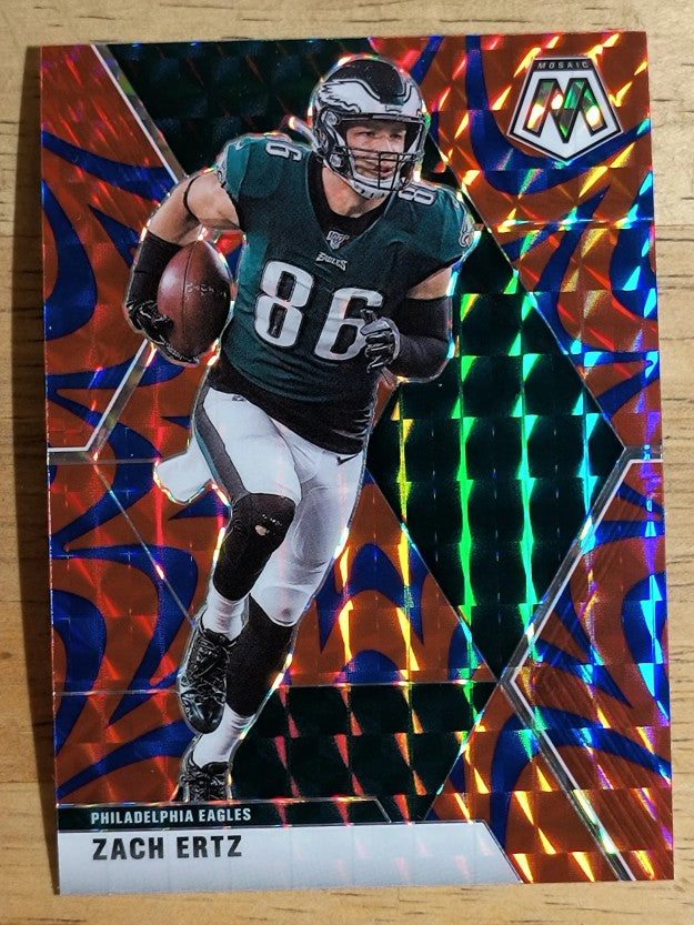 2020 Panini Mosaic Mosaic Reactive Blue #163 Zach Ertz