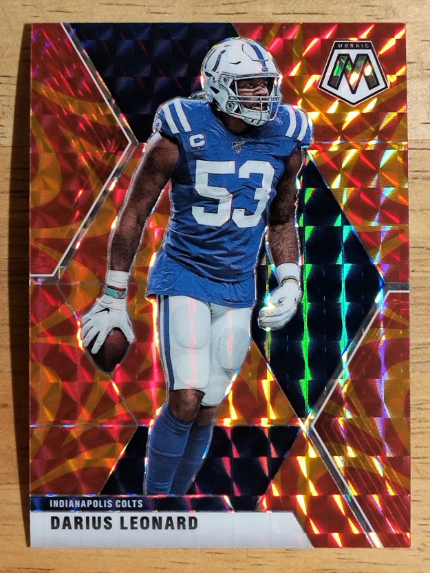 2020 Panini Mosaic Mosaic Reactive Orange #93 Darius Leonard