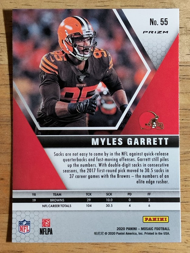 2020 Panini Mosaic Mosaic Green #55 Myles Garrett