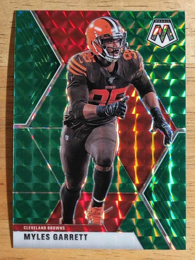 2020 Panini Mosaic Mosaic Green #55 Myles Garrett