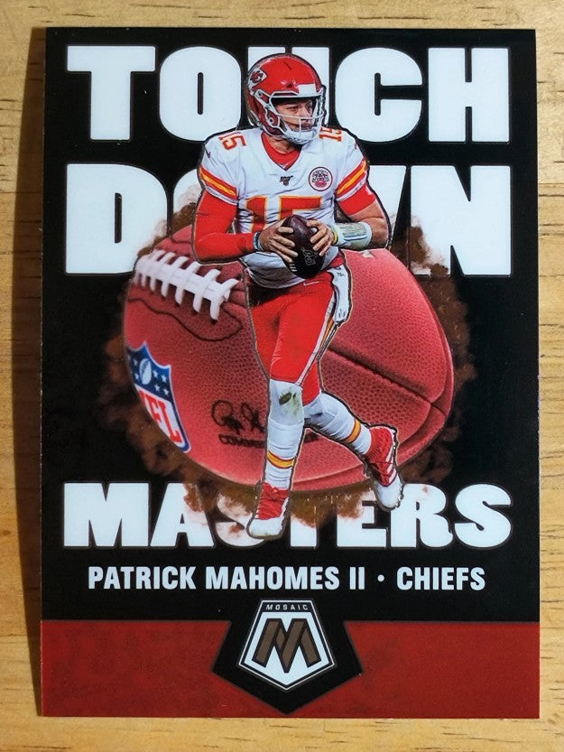 2020 Panini Mosaic Touchdown Masters #TM8 Patrick Mahomes II