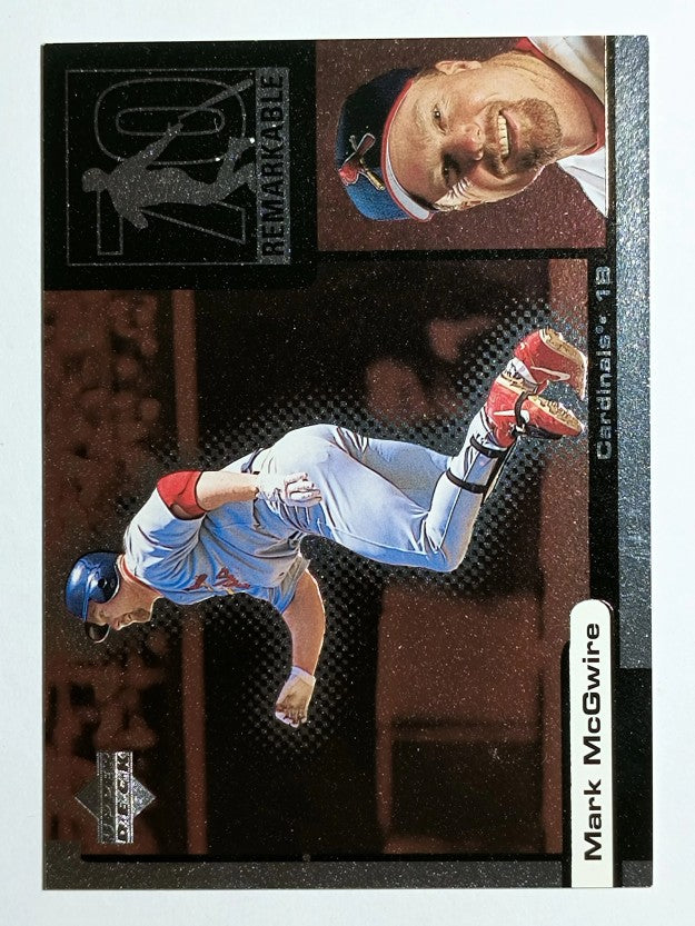 1999 Upper Deck Ovation ReMarkable Moments #M2 Mark McGwire/HR 4