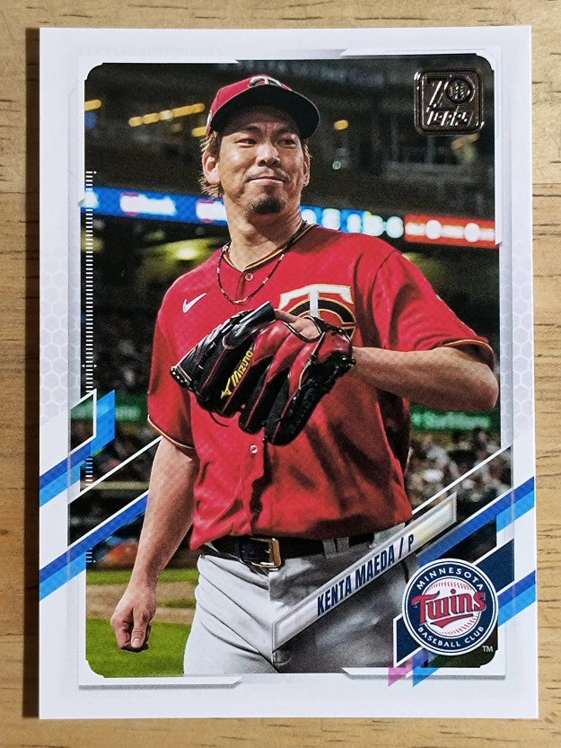 2021 Topps #104 Kenta Maeda