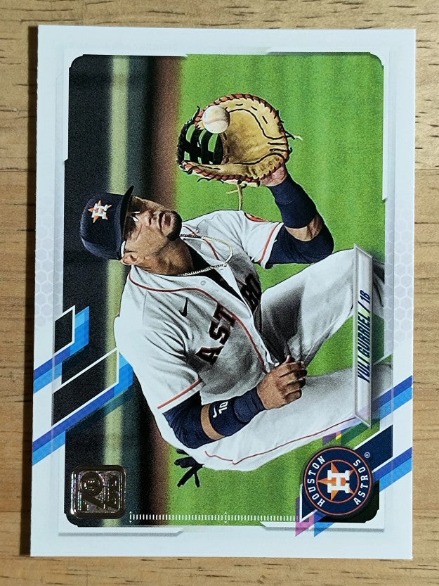 2021 Topps #147 Yuli Gurriel