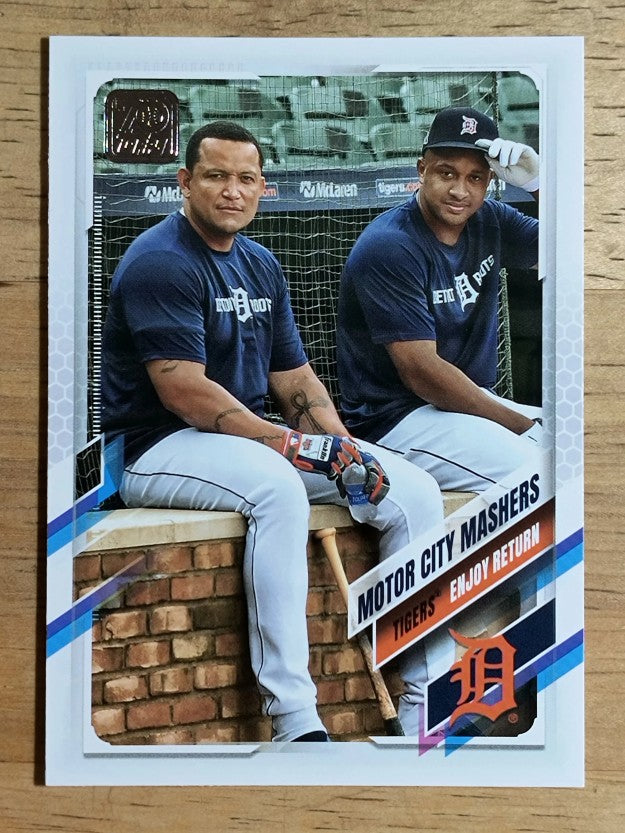 2021 Topps #152 Motor City Mashers/Miguel Cabrera/Jonathan Schoop