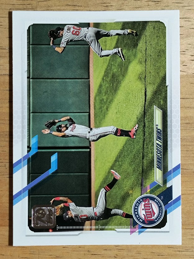 2021 Topps #156 Minnesota Twins TC