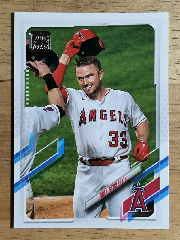 2021 Topps #168 Max Stassi