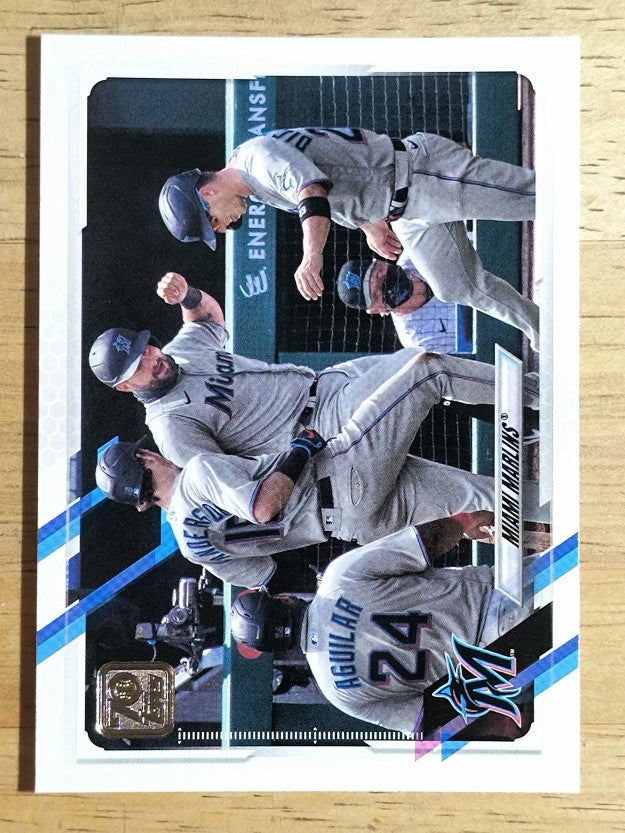 2021 Topps #172 Miami Marlins TC