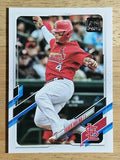 2021 Topps #207 Yadier Molina