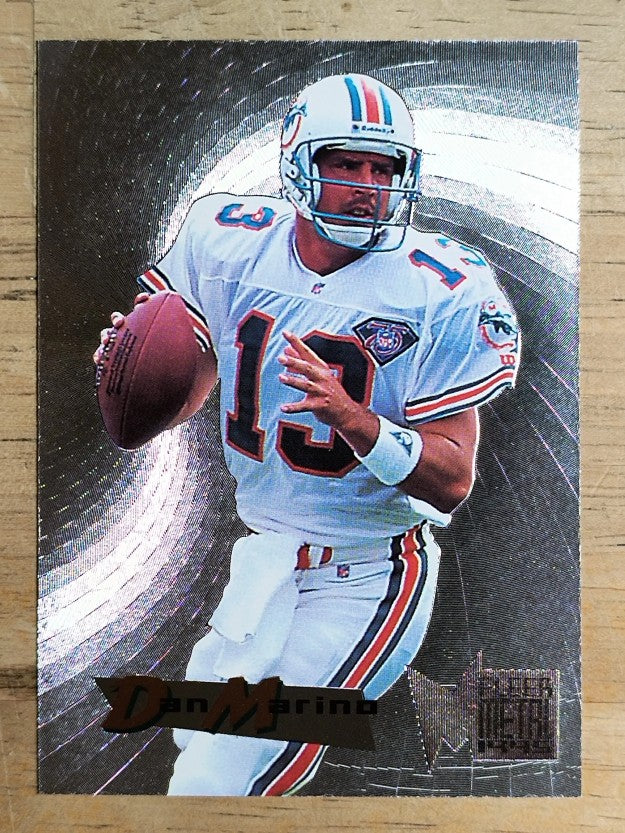 1995 Metal Silver Flashers #24 Dan Marino