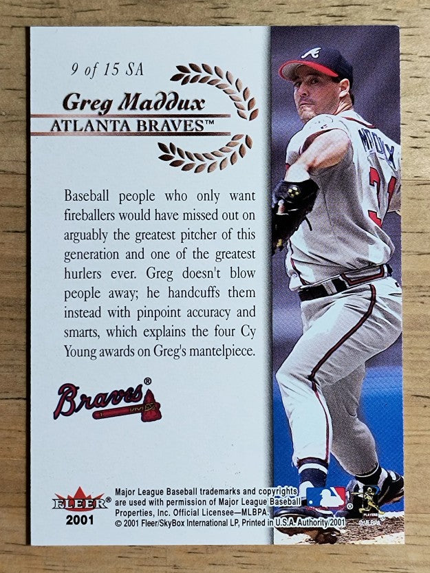 2001 Fleer Authority Seal of Approval #9 Greg Maddux (NM)
