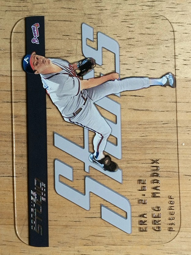 2003 Studio Stars #27 Greg Maddux