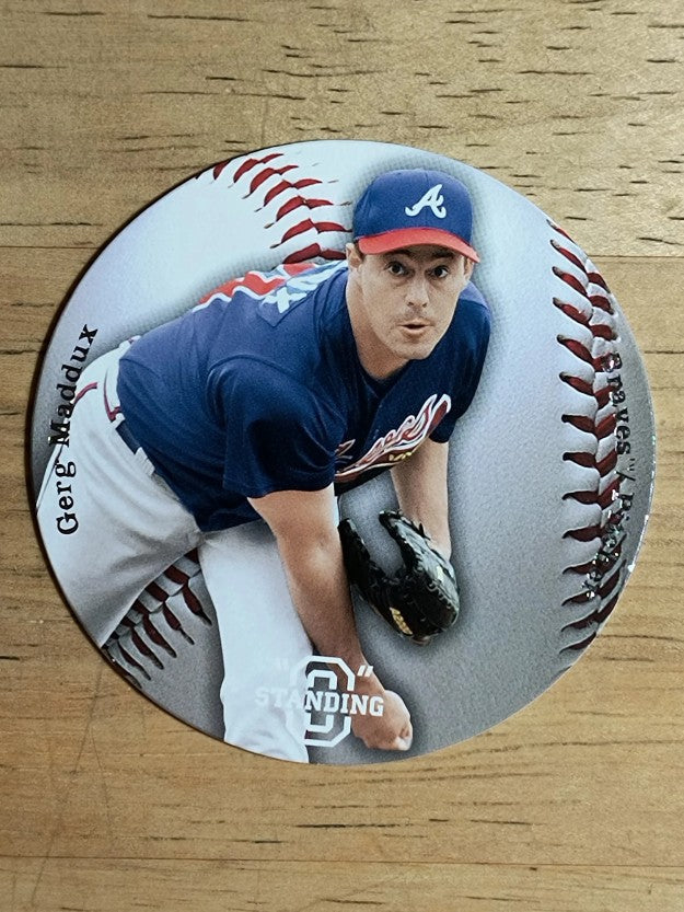 2003 Upper Deck Standing O Die Cuts #8 Greg Maddux