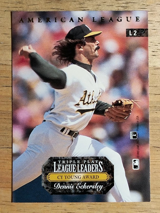 1993 Triple Play League Leaders #L2 Greg Maddux/Dennis Eckersley (EX)
