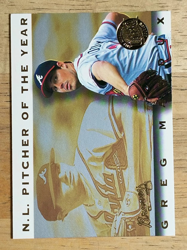 1995 Ultra Award Winners Gold Medallion #22 Greg Maddux