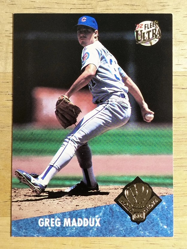 1992 Ultra Award Winners #24 Greg Maddux (NM)