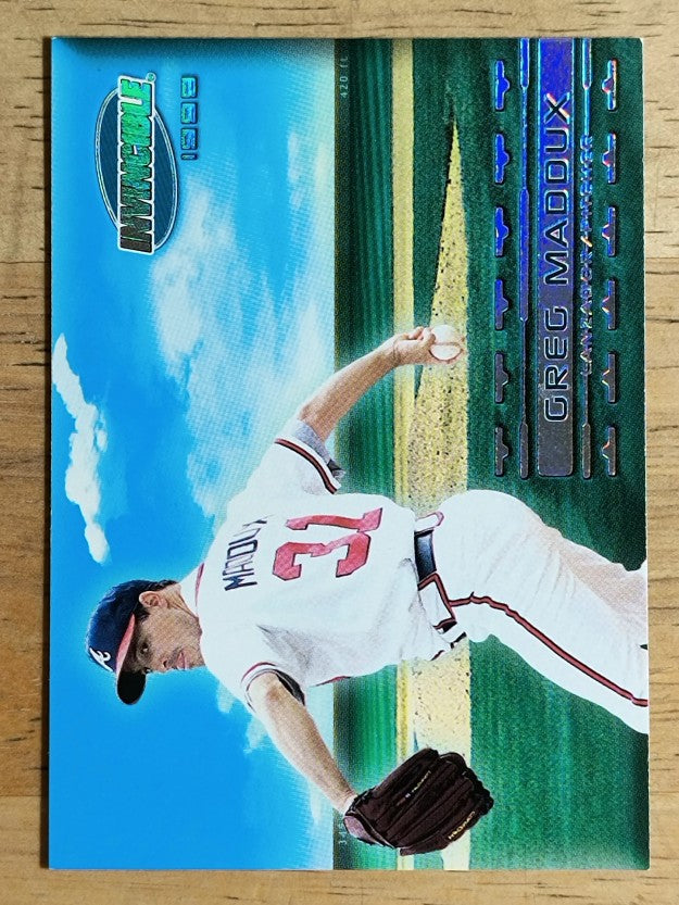 1999 Pacific Invincible Sandlot Heroes #3B Greg Maddux Ball Down