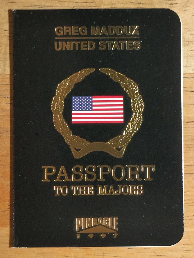 1997 Pinnacle Passport to the Majors #1 Greg Maddux
