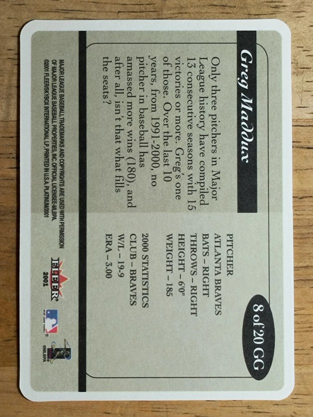 2001 Fleer Platinum Grandstand Greats #8 Greg Maddux