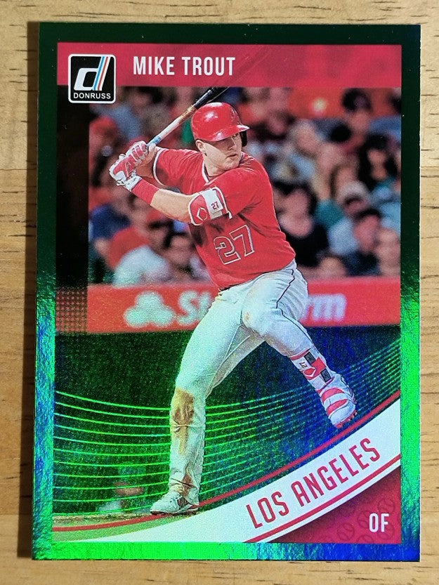 2018 Donruss Holo Green #155 Mike Trout