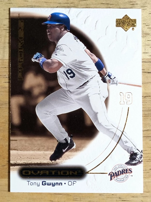 2001 Upper Deck Ovation #51 Tony Gwynn