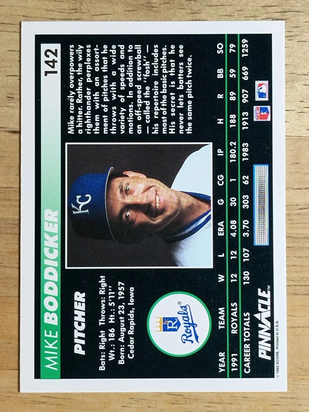 1992 Pinnacle #142 Mike Boddicker