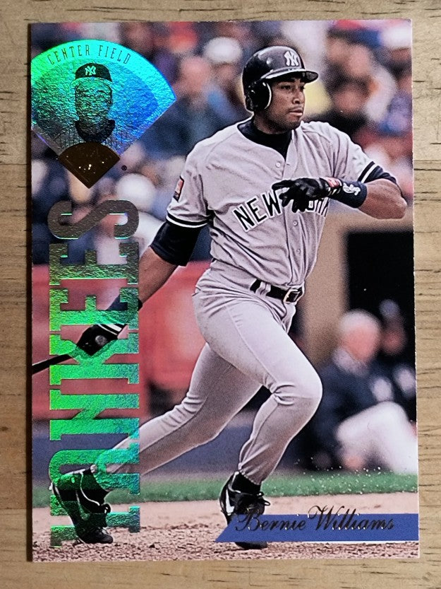 1995 Leaf #105 Bernie Williams