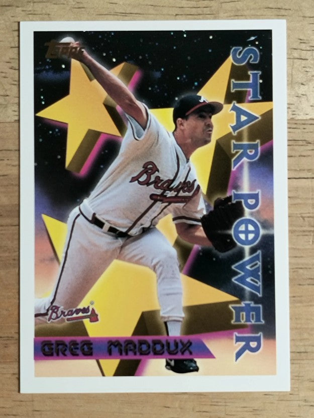 1996 Topps #3 Greg Maddux STP